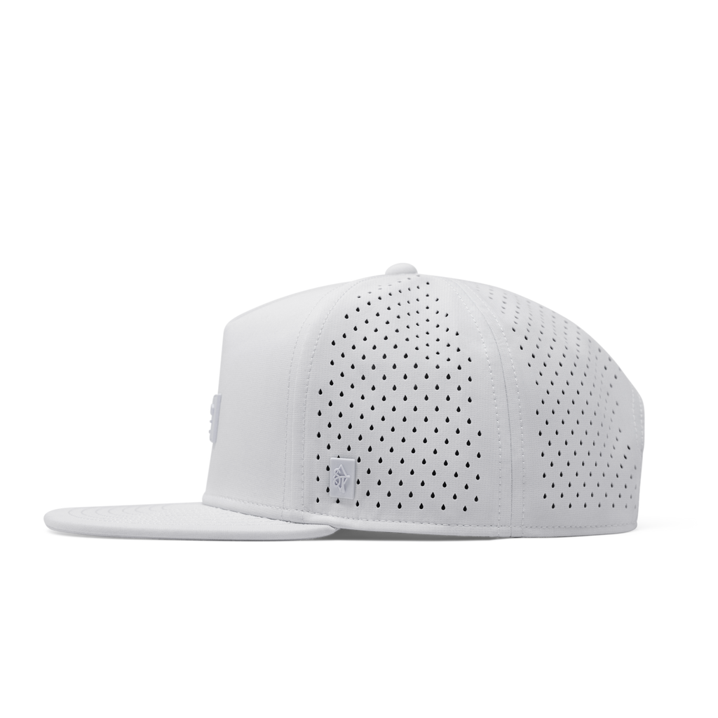 Passage Explorer Hydro - White (AE2A)