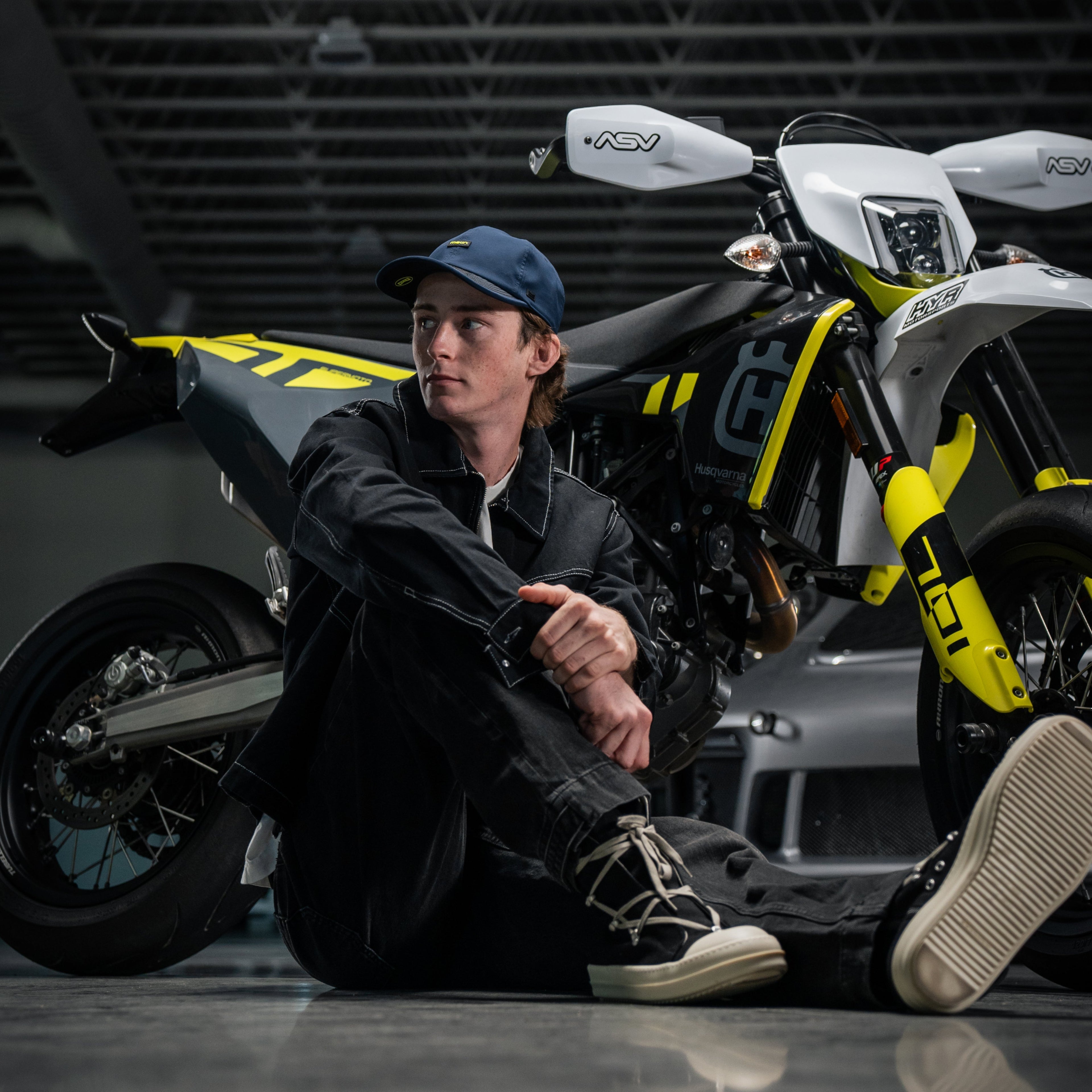 The Legend MPH Hydro - Black Iris / Black (5T7P)